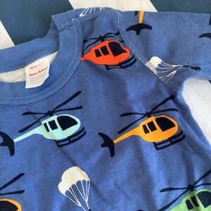NWOT HANNA - Helicopter Mission Organic Cotton Short John Pajama Set - 6-7T